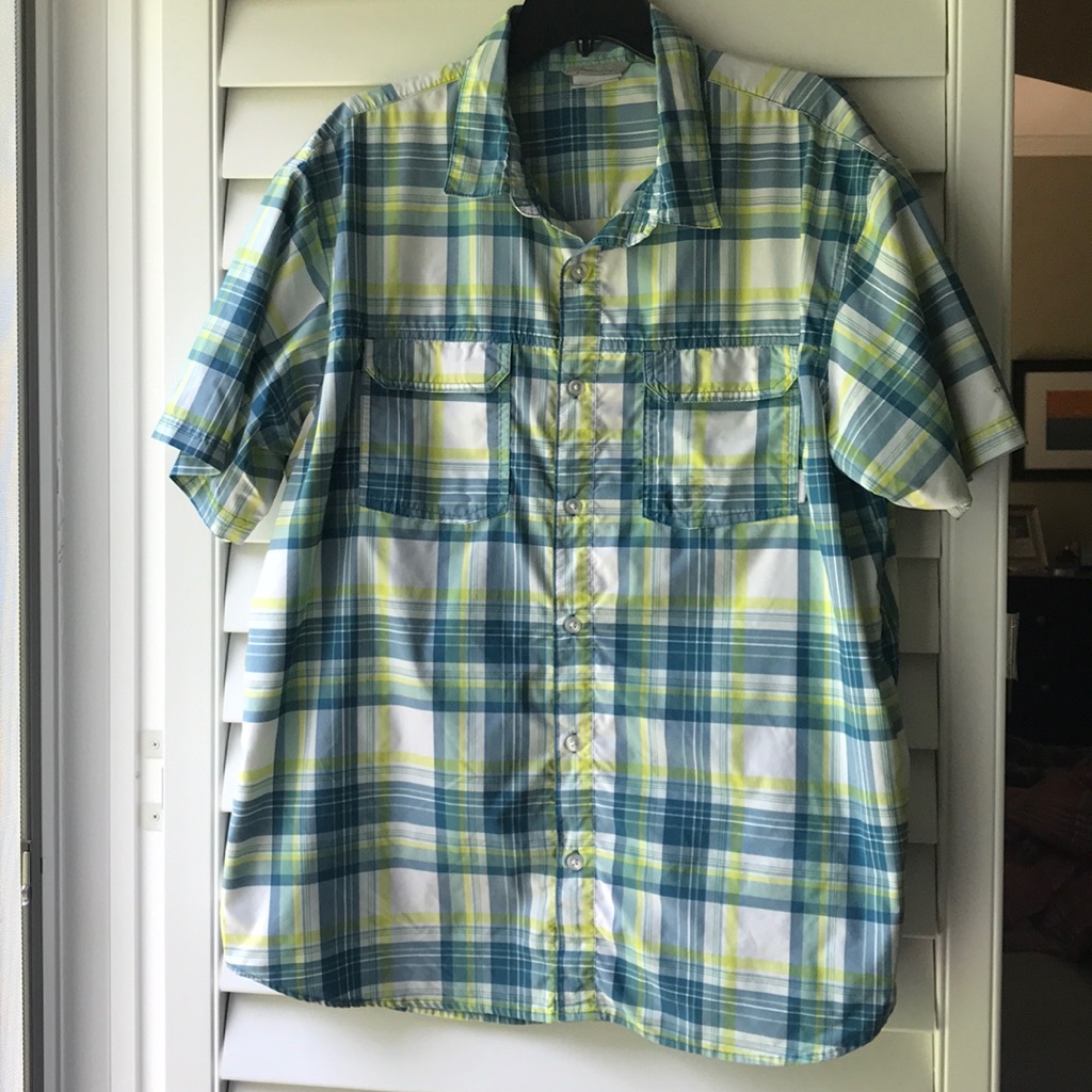 Casual Green Outdoor Button Down